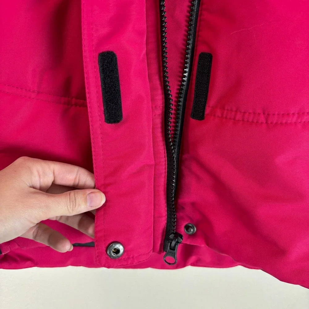 Iceburg Outerwear this cheery